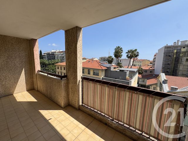 Appartement à louer NICE