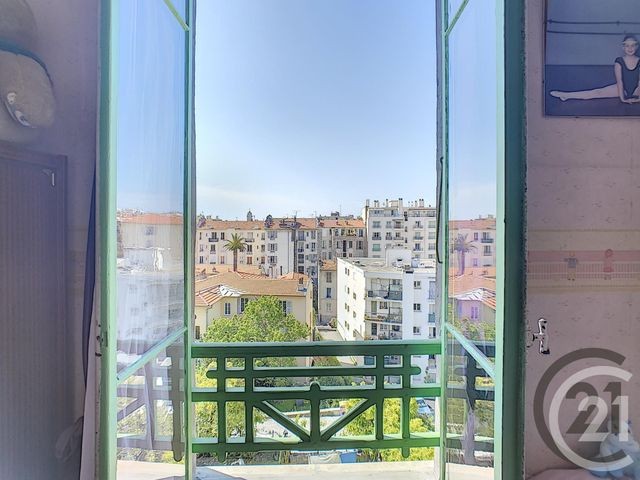 Appartement F6 à vendre - 6 pièces - 218.03 m2 - NICE - 06 - PROVENCE-ALPES-COTE-D-AZUR - Century 21 Maison De L'Immobilier Appartement F6 à vendre - 6 pièces - 218.03 m2 - NICE - 06 - PROVENCE-ALPES-COTE-D-AZUR - Century 21 Maison De L'Immobilier