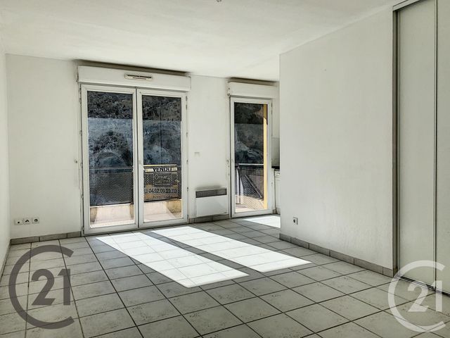 Afficher la photo en grand Appartement F2 à vendre - 2 pièces - 43.0 m2 - NICE - 06 - PROVENCE-ALPES-COTE-D-AZUR - Century 21 Maison De L'Immobilier