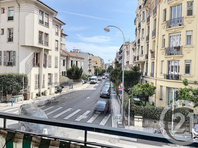 Appartement F3 à vendre - 3 pièces - 87.0 m2 - NICE - 06 - PROVENCE-ALPES-COTE-D-AZUR - Century 21 Maison De L'Immobilier Appartement F3 à vendre - 3 pièces - 87.0 m2 - NICE - 06 - PROVENCE-ALPES-COTE-D-AZUR - Century 21 Maison De L'Immobilier