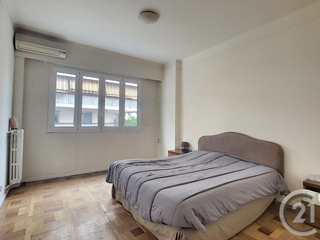 Appartement F3 à vendre - 3 pièces - 87.0 m2 - NICE - 06 - PROVENCE-ALPES-COTE-D-AZUR - Century 21 Maison De L'Immobilier Appartement F3 à vendre - 3 pièces - 87.0 m2 - NICE - 06 - PROVENCE-ALPES-COTE-D-AZUR - Century 21 Maison De L'Immobilier