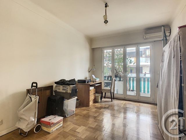 Appartement F3 à vendre - 3 pièces - 87.0 m2 - NICE - 06 - PROVENCE-ALPES-COTE-D-AZUR - Century 21 Maison De L'Immobilier Appartement F3 à vendre - 3 pièces - 87.0 m2 - NICE - 06 - PROVENCE-ALPES-COTE-D-AZUR - Century 21 Maison De L'Immobilier