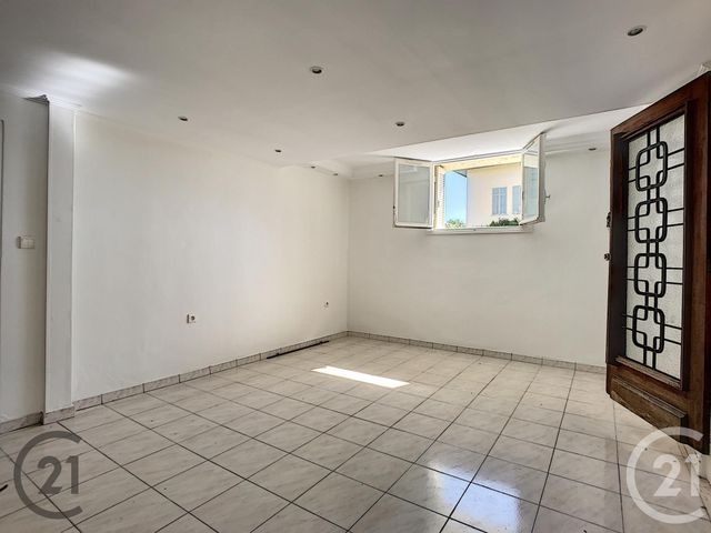 Appartement F3 à vendre - 3 pièces - 76.0 m2 - NICE - 06 - PROVENCE-ALPES-COTE-D-AZUR - Century 21 Maison De L'Immobilier Appartement F3 à vendre - 3 pièces - 76.0 m2 - NICE - 06 - PROVENCE-ALPES-COTE-D-AZUR - Century 21 Maison De L'Immobilier