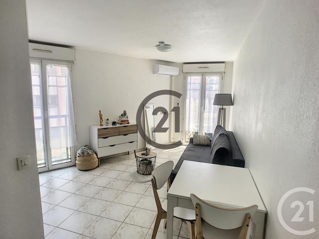 Afficher la photo en grand Studio à louer - 1 pièce - 21.0 m2 - NICE - 06 - PROVENCE-ALPES-COTE-D-AZUR - Century 21 Maison De L'Immobilier