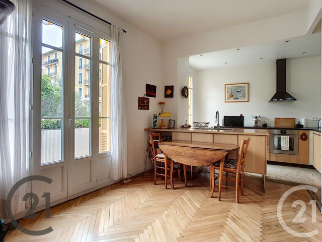 Appartement T3 à vendre - 3 pièces - 76.73 m2 - NICE - 06 - PROVENCE-ALPES-COTE-D-AZUR - Century 21 Maison De L'Immobilier Appartement T3 à vendre - 3 pièces - 76.73 m2 - NICE - 06 - PROVENCE-ALPES-COTE-D-AZUR - Century 21 Maison De L'Immobilier