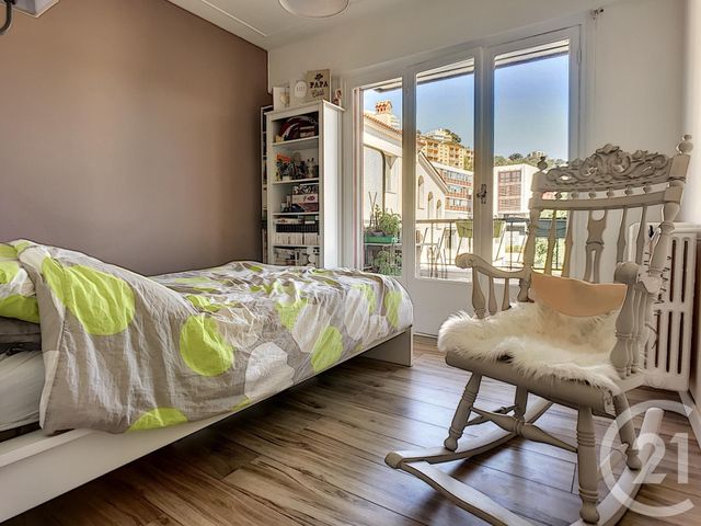 Afficher la photo en grand Appartement F3 à vendre - 3 pièces - 58.0 m2 - NICE - 06 - PROVENCE-ALPES-COTE-D-AZUR - Century 21 Maison De L'Immobilier