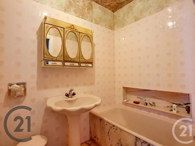 Appartement T4 à vendre - 4 pièces - 88.4 m2 - NICE - 06 - PROVENCE-ALPES-COTE-D-AZUR - Century 21 Maison De L'Immobilier Appartement T4 à vendre - 4 pièces - 88.4 m2 - NICE - 06 - PROVENCE-ALPES-COTE-D-AZUR - Century 21 Maison De L'Immobilier