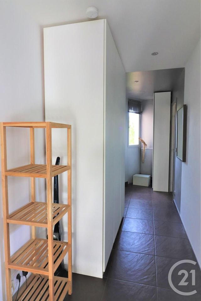 Afficher la photo en grand Appartement F1 à louer - 1 pièce - 37.0 m2 - NICE - 06 - PROVENCE-ALPES-COTE-D-AZUR - Century 21 Maison De L'Immobilier