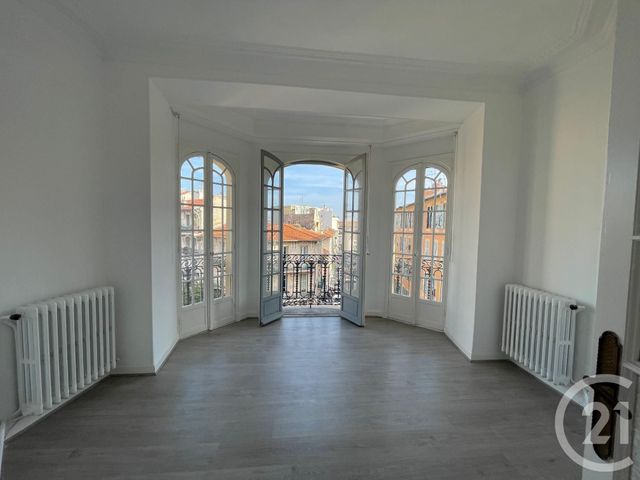 Appartement F3 à louer NICE