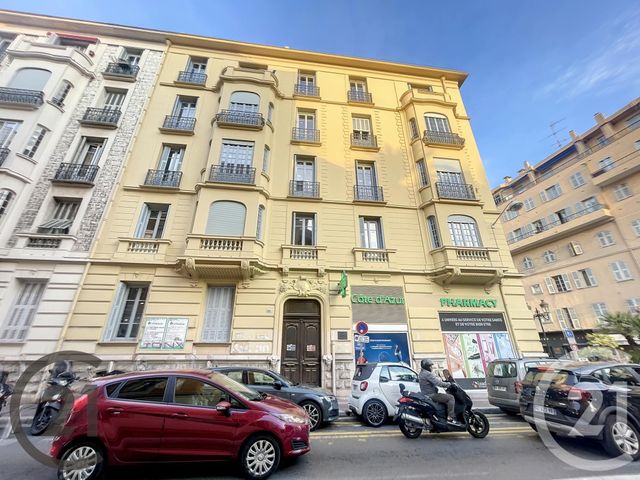Appartement F2 à louer - 2 pièces - 32.0 m2 - NICE - 06 - PROVENCE-ALPES-COTE-D-AZUR - Century 21 Maison De L'Immobilier