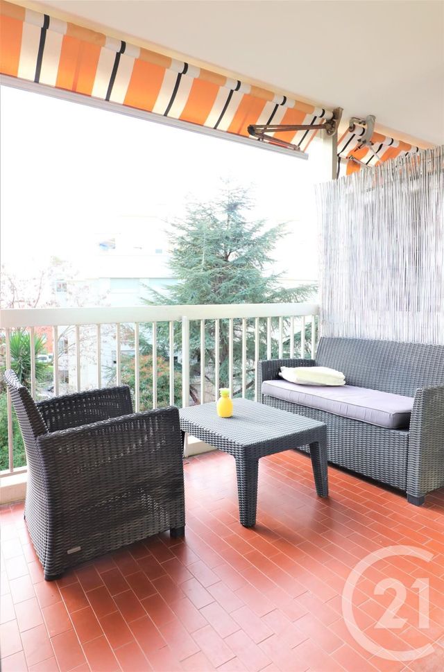 Appartement F1 à louer - 1 pièce - 37.0 m2 - NICE - 06 - PROVENCE-ALPES-COTE-D-AZUR - Century 21 Maison De L'Immobilier