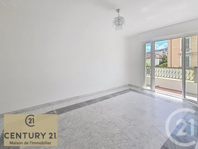 Appartement F2 à vendre - 2 pièces - 39.67 m2 - NICE - 06 - PROVENCE-ALPES-COTE-D-AZUR - Century 21 Maison De L'Immobilier