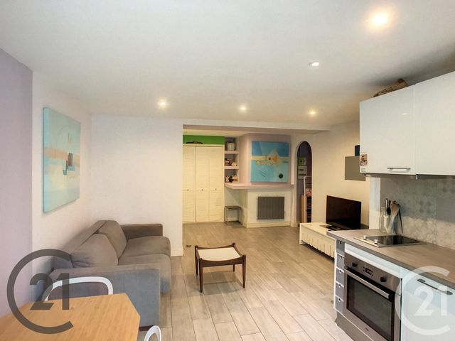 Appartement F2 à louer - 2 pièces - 39.0 m2 - NICE - 06 - PROVENCE-ALPES-COTE-D-AZUR - Century 21 Maison De L'Immobilier