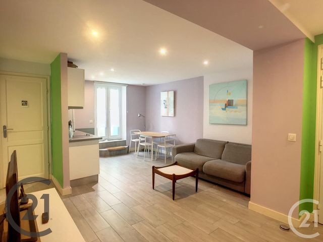 Appartement F2 à louer - 2 pièces - 39.0 m2 - NICE - 06 - PROVENCE-ALPES-COTE-D-AZUR - Century 21 Maison De L'Immobilier