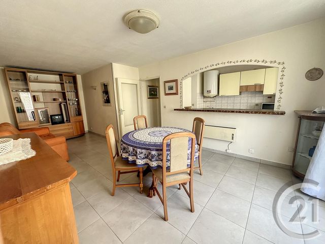 Appartement T2 à louer - 2 pièces - 45.0 m2 - NICE - 06 - PROVENCE-ALPES-COTE-D-AZUR - Century 21 Maison De L'Immobilier