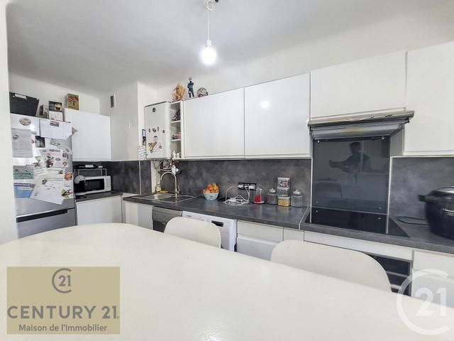 Appartement F2 à vendre - 2 pièces - 42.01 m2 - NICE - 06 - PROVENCE-ALPES-COTE-D-AZUR - Century 21 Maison De L'Immobilier