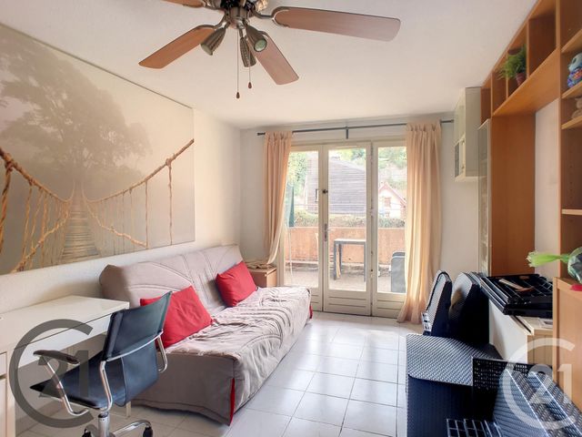 Studio à louer - 1 pièce - 27.0 m2 - NICE - 06 - PROVENCE-ALPES-COTE-D-AZUR - Century 21 Maison De L'Immobilier