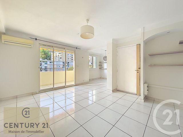 Afficher la photo en grand Appartement T3 à vendre - 3 pièces - 60.06 m2 - NICE - 06 - PROVENCE-ALPES-COTE-D-AZUR - Century 21 Maison De L'Immobilier