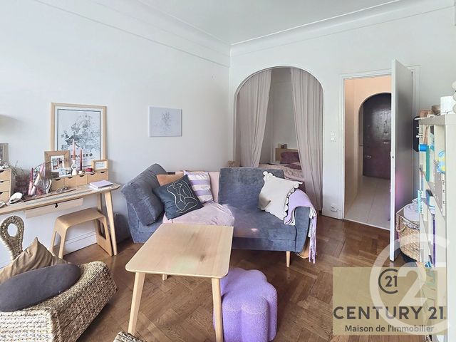 Afficher la photo en grand Appartement F1 bis à vendre - 2 pièces - 41.13 m2 - NICE - 06 - PROVENCE-ALPES-COTE-D-AZUR - Century 21 Maison De L'Immobilier