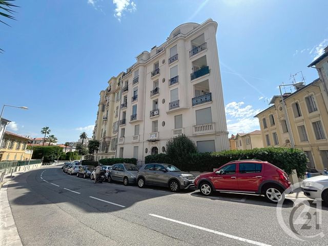 Appartement F2 à louer NICE