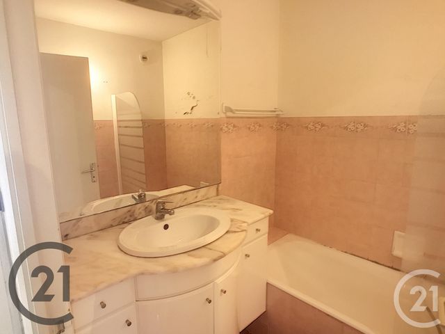 Appartement F3 à louer - 3 pièces - 72.0 m2 - NICE - 06 - PROVENCE-ALPES-COTE-D-AZUR - Century 21 Maison De L'Immobilier