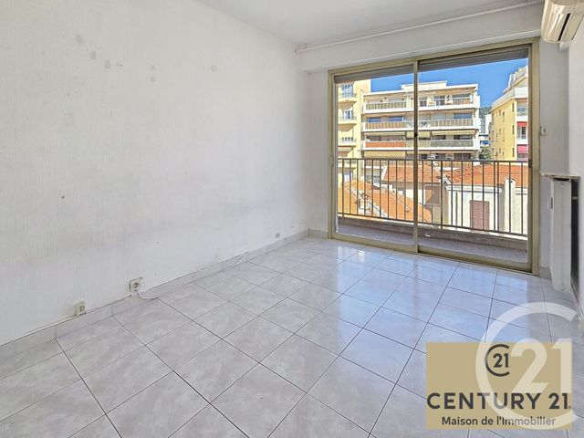 Appartement F4 à vendre - 4 pièces - 85.57 m2 - NICE - 06 - PROVENCE-ALPES-COTE-D-AZUR - Century 21 Maison De L'Immobilier