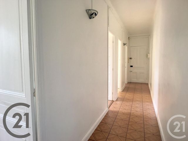 Appartement F2 à louer - 2 pièces - 48.0 m2 - NICE - 06 - PROVENCE-ALPES-COTE-D-AZUR - Century 21 Maison De L'Immobilier