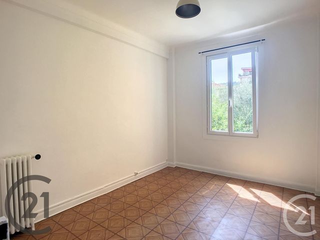 Appartement F2 à louer - 2 pièces - 48.0 m2 - NICE - 06 - PROVENCE-ALPES-COTE-D-AZUR - Century 21 Maison De L'Immobilier
