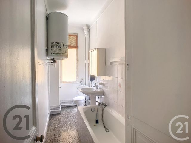 Appartement F2 à louer - 2 pièces - 48.0 m2 - NICE - 06 - PROVENCE-ALPES-COTE-D-AZUR - Century 21 Maison De L'Immobilier