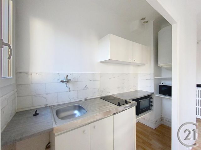 Appartement F2 à louer - 2 pièces - 27.0 m2 - NICE - 06 - PROVENCE-ALPES-COTE-D-AZUR - Century 21 Maison De L'Immobilier