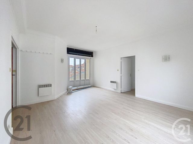 Appartement F3 à louer - 4 pièces - 75.0 m2 - NICE - 06 - PROVENCE-ALPES-COTE-D-AZUR - Century 21 Maison De L'Immobilier