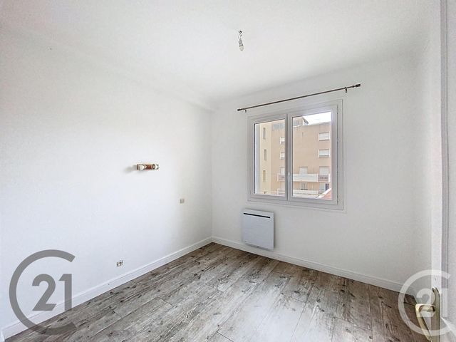 Appartement F3 à louer - 4 pièces - 75.0 m2 - NICE - 06 - PROVENCE-ALPES-COTE-D-AZUR - Century 21 Maison De L'Immobilier