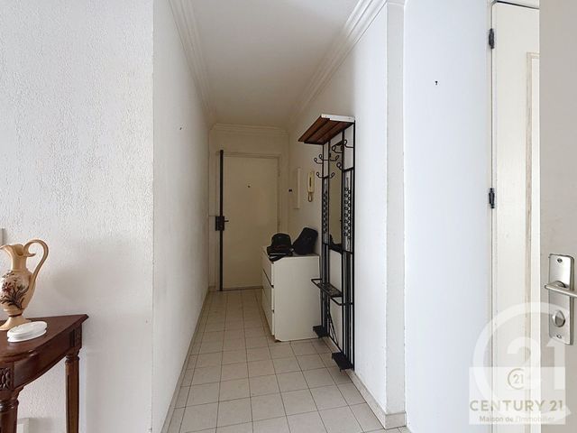 Afficher la photo en grand Appartement F2 à vendre - 2 pièces - 50.11 m2 - NICE - 06 - PROVENCE-ALPES-COTE-D-AZUR - Century 21 Maison De L'Immobilier