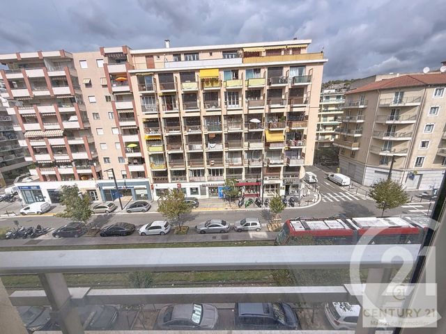 Afficher la photo en grand Appartement F2 à vendre - 2 pièces - 50.11 m2 - NICE - 06 - PROVENCE-ALPES-COTE-D-AZUR - Century 21 Maison De L'Immobilier