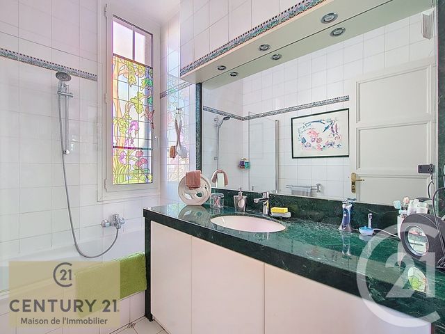 Appartement T3 à vendre - 3 pièces - 68.26 m2 - NICE - 06 - PROVENCE-ALPES-COTE-D-AZUR - Century 21 Maison De L'Immobilier