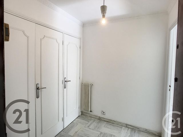 Appartement F1 à louer - 1 pièce - 38.0 m2 - NICE - 06 - PROVENCE-ALPES-COTE-D-AZUR - Century 21 Maison De L'Immobilier
