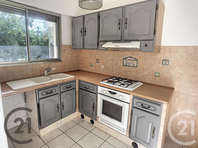 Appartement F1 à louer - 1 pièce - 38.0 m2 - NICE - 06 - PROVENCE-ALPES-COTE-D-AZUR - Century 21 Maison De L'Immobilier