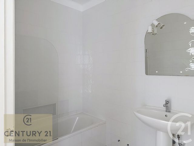 Appartement F3 à vendre - 3 pièces - 72.11 m2 - NICE - 06 - PROVENCE-ALPES-COTE-D-AZUR - Century 21 Maison De L'Immobilier