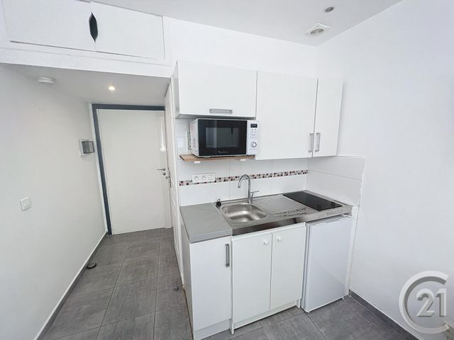 Appartement F1 à louer - 1 pièce - 13.45 m2 - NICE - 06 - PROVENCE-ALPES-COTE-D-AZUR - Century 21 Maison De L'Immobilier