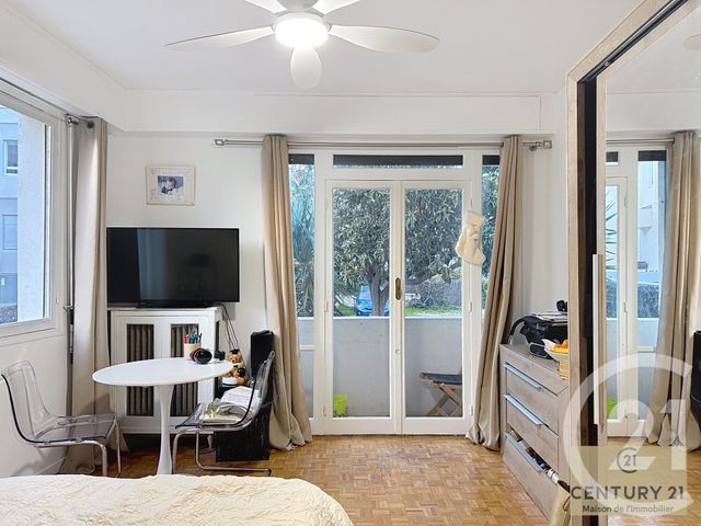 Appartement Studio à vendre - 1 pièce - 27.68 m2 - NICE - 06 - PROVENCE-ALPES-COTE-D-AZUR - Century 21 Maison De L'Immobilier