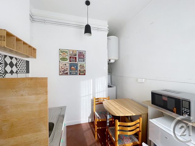 Appartement F1 à louer - 1 pièce - 25.0 m2 - NICE - 06 - PROVENCE-ALPES-COTE-D-AZUR - Century 21 Maison De L'Immobilier