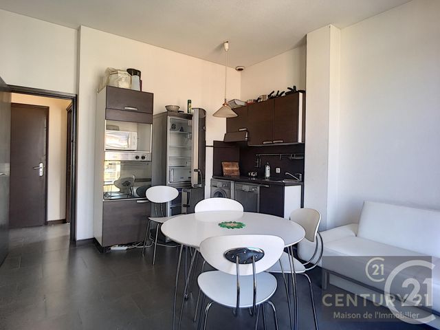 Appartement F2 à louer - 2 pièces - 32.0 m2 - NICE - 06 - PROVENCE-ALPES-COTE-D-AZUR - Century 21 Maison De L'Immobilier