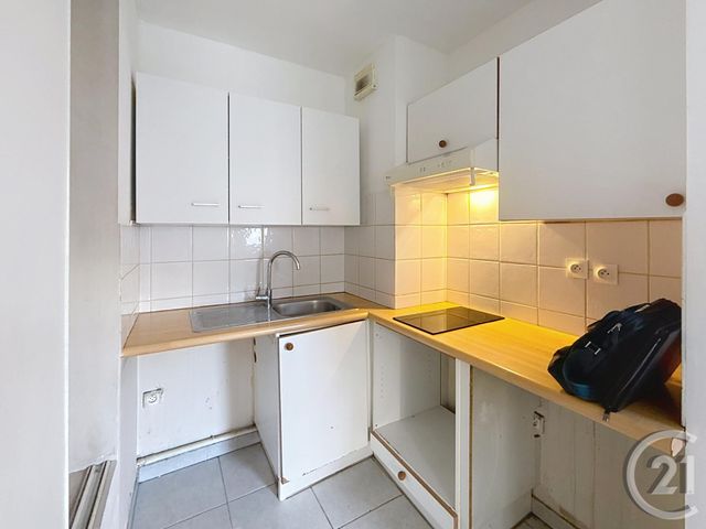 Appartement F1 à louer - 1 pièce - 27.11 m2 - NICE - 06 - PROVENCE-ALPES-COTE-D-AZUR - Century 21 Maison De L'Immobilier