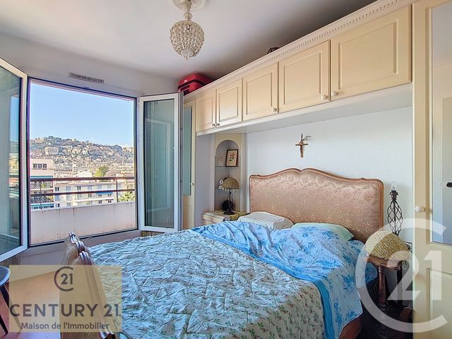 Appartement T4 à vendre - 4 pièces - 94.27 m2 - NICE - 06 - PROVENCE-ALPES-COTE-D-AZUR - Century 21 Maison De L'Immobilier