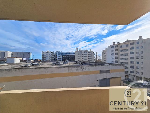 Appartement F1 à vendre - 1 pièce - 16.35 m2 - NICE - 06 - PROVENCE-ALPES-COTE-D-AZUR - Century 21 Maison De L'Immobilier