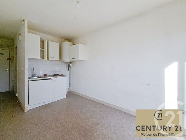 Appartement F1 à vendre - 1 pièce - 16.35 m2 - NICE - 06 - PROVENCE-ALPES-COTE-D-AZUR - Century 21 Maison De L'Immobilier