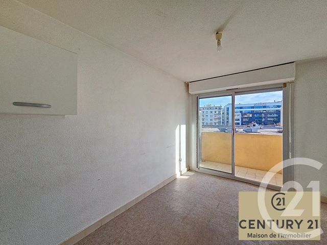 Appartement F1 à vendre - 1 pièce - 16.35 m2 - NICE - 06 - PROVENCE-ALPES-COTE-D-AZUR - Century 21 Maison De L'Immobilier