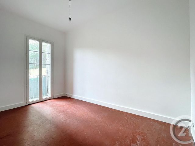 Appartement à louer - 2 pièces - 35.0 m2 - NICE - 06 - PROVENCE-ALPES-COTE-D-AZUR - Century 21 Maison De L'Immobilier