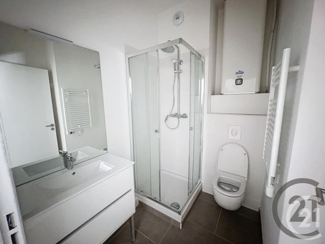 Appartement F2 à louer - 2 pièces - 38.22 m2 - NICE - 06 - PROVENCE-ALPES-COTE-D-AZUR - Century 21 Maison De L'Immobilier