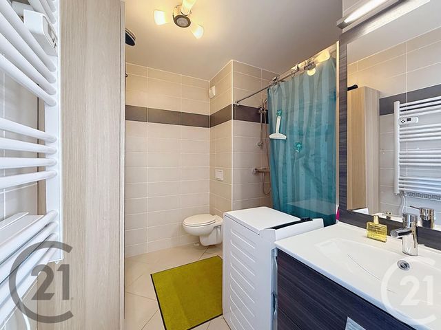 Appartement T2 à vendre - 2 pièces - 38.7 m2 - NICE - 06 - PROVENCE-ALPES-COTE-D-AZUR - Century 21 Maison De L'Immobilier